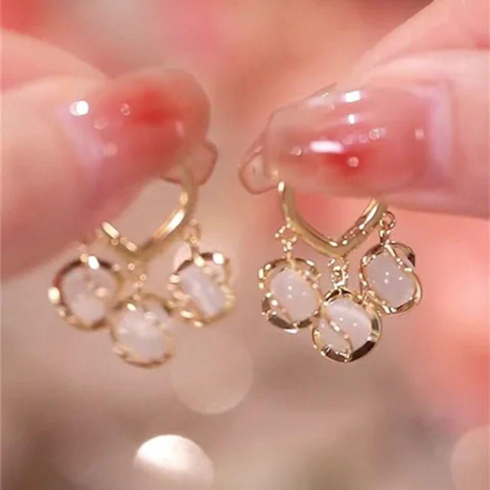 COZY crystal hoop earing